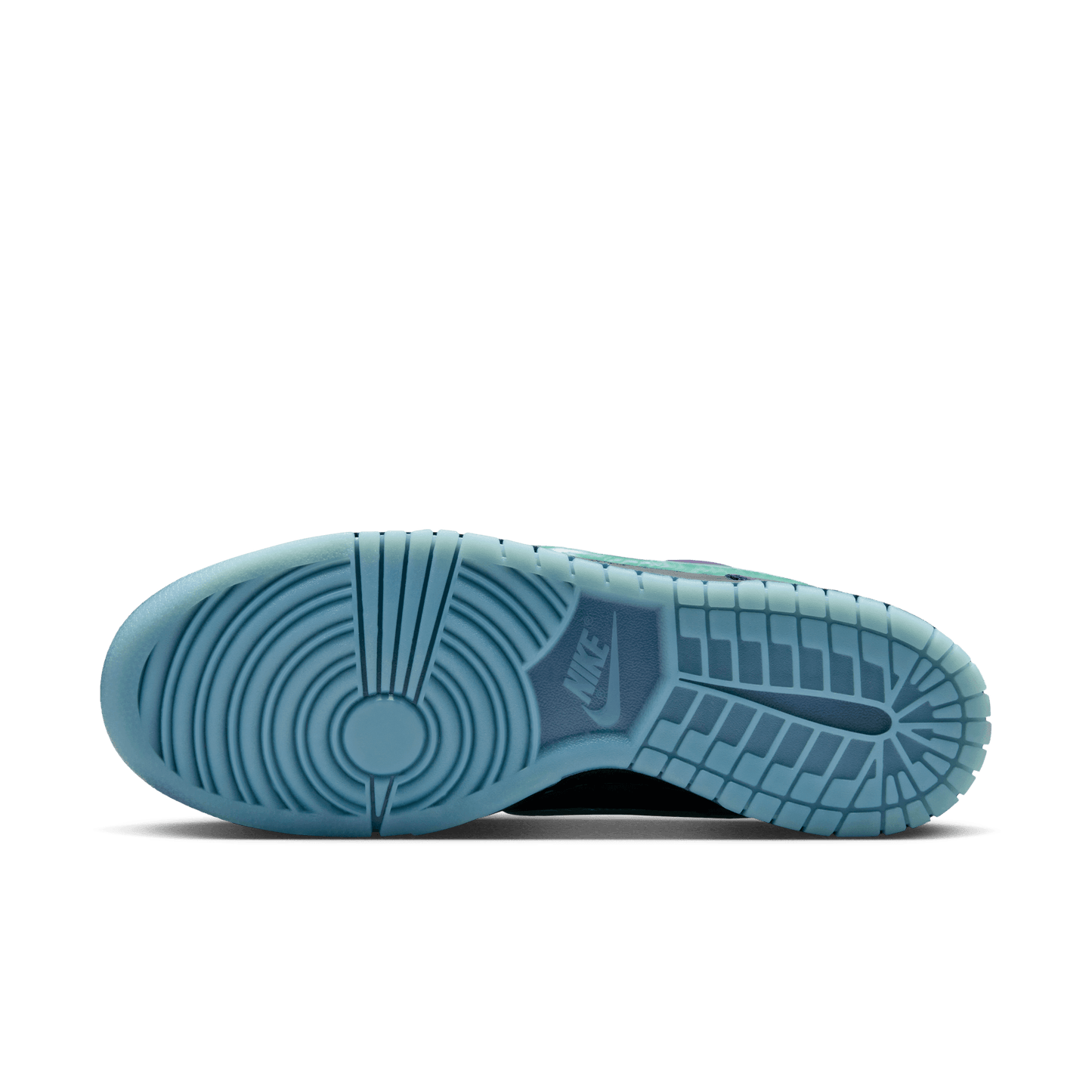 NIKE DUNK LOW RETRO LTD