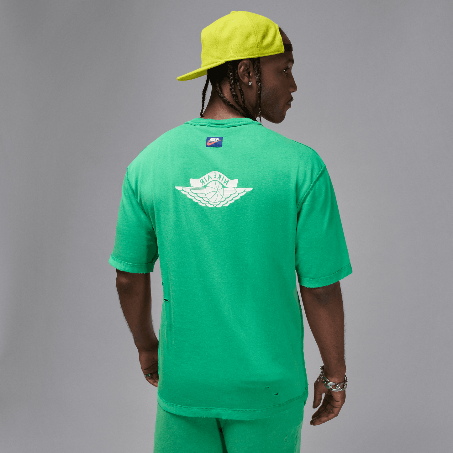 M J RARE AIR WSH 85 SS CREW