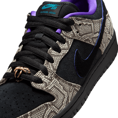 NIKE SB DUNK LOW PRO