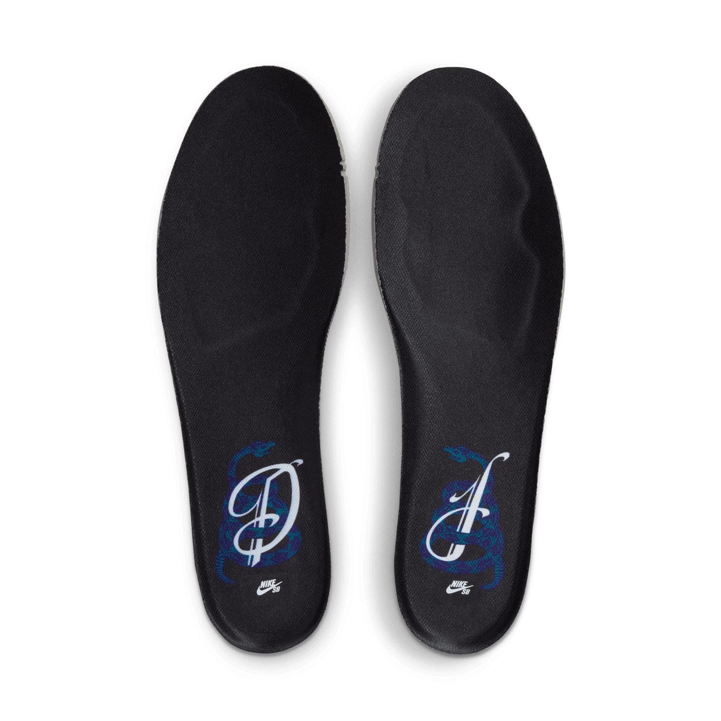 NIKE SB DUNK LOW PRO