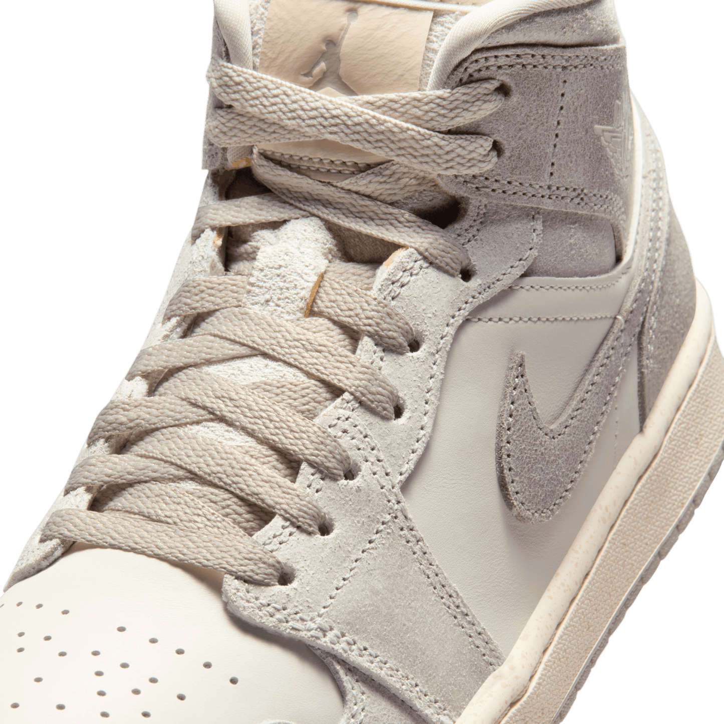 WMNS AIR JORDAN 1 MID SE