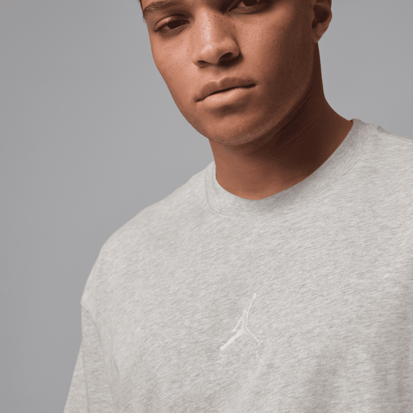 M J FLT ESS OVSZ SS CREW