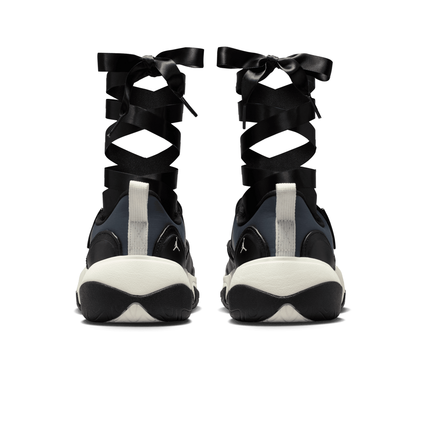WMNS JORDAN POINTE