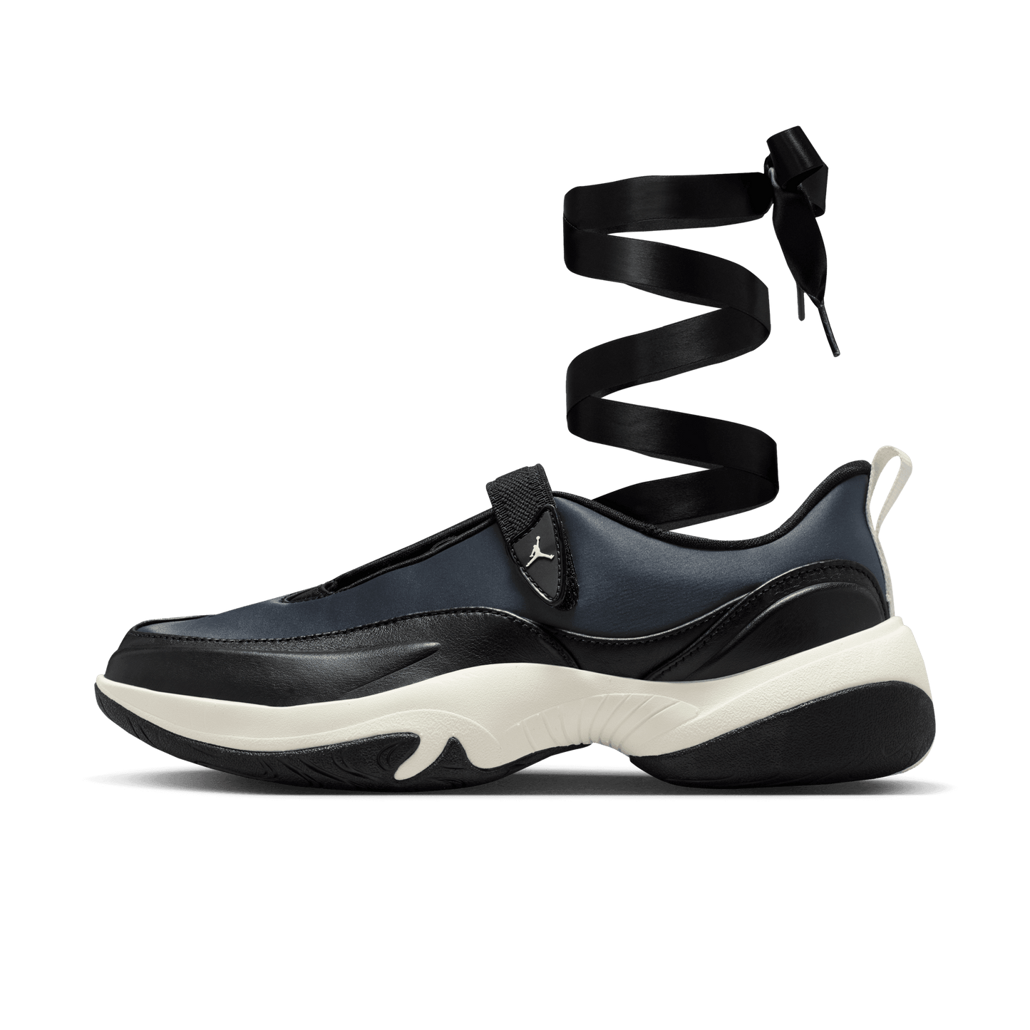 WMNS JORDAN POINTE