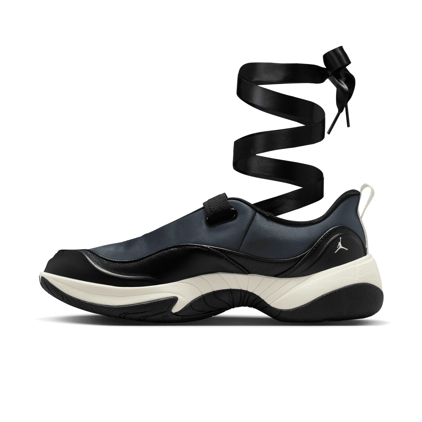 WMNS JORDAN POINTE