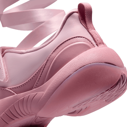 WMNS JORDAN POINTE