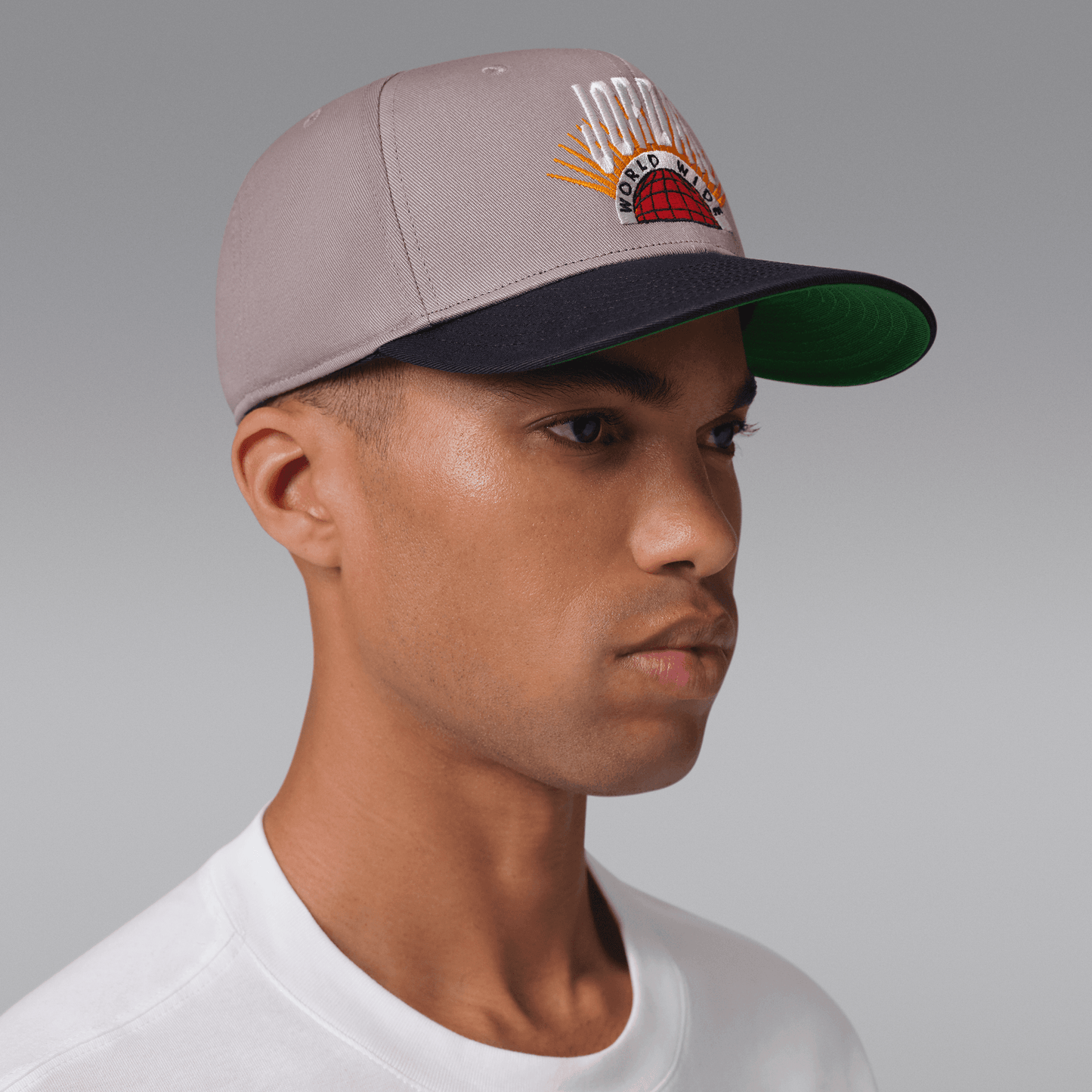 U J PRO CAP S FB DC ESS 6PNL