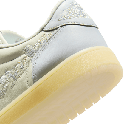 AIR JORDAN 1 RETRO LOW OG