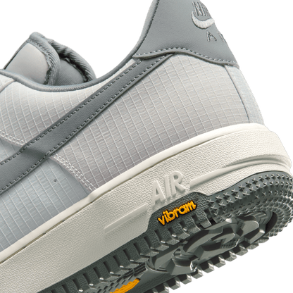 AIR FORCE 1 '07 LX VIBRAM