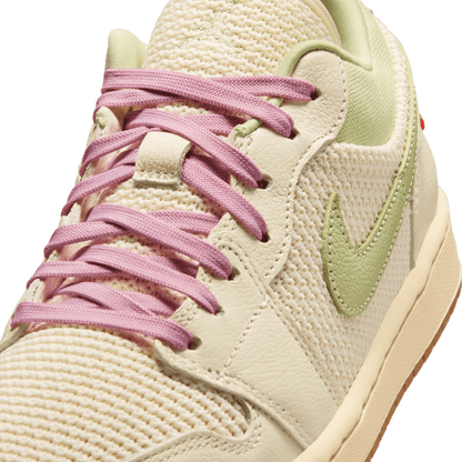 WMNS AIR JORDAN 1 LOW SE