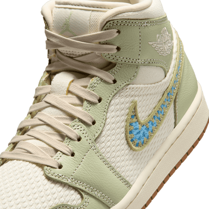 WMNS AIR JORDAN 1 MID SE