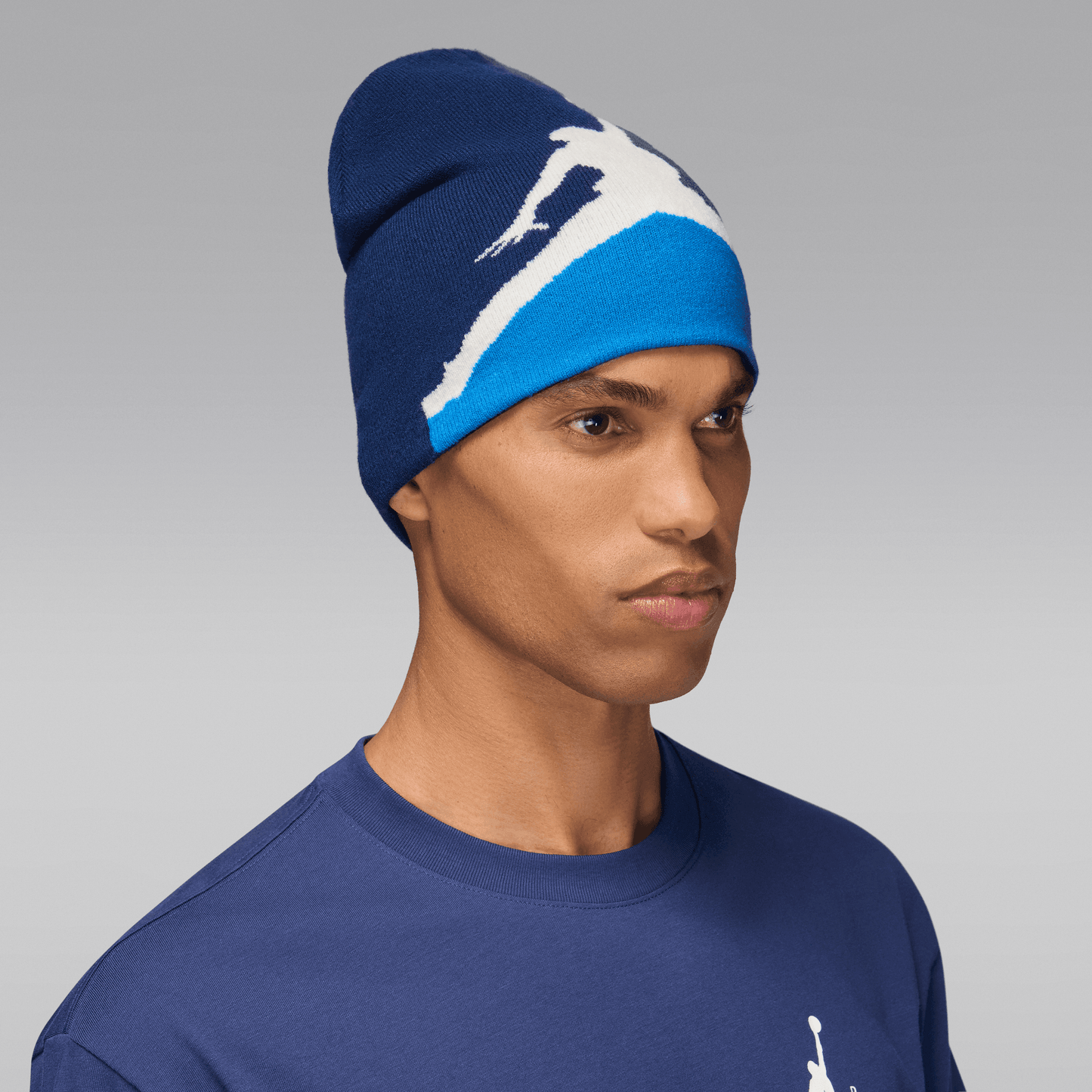 U J PEAK BEANIE BRK BL GX