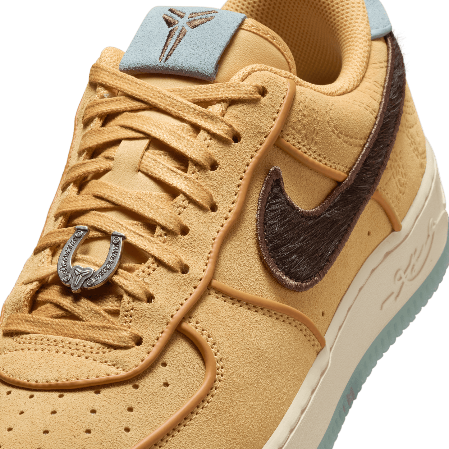 NIKE AIR FORCE 1 LOW PROTRO