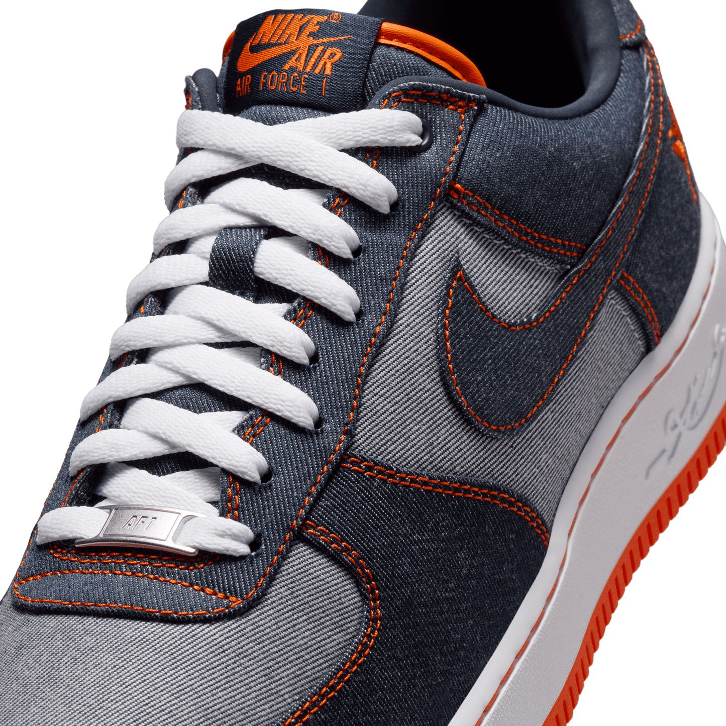 NIKE AIR FORCE 1 LOW PROTRO