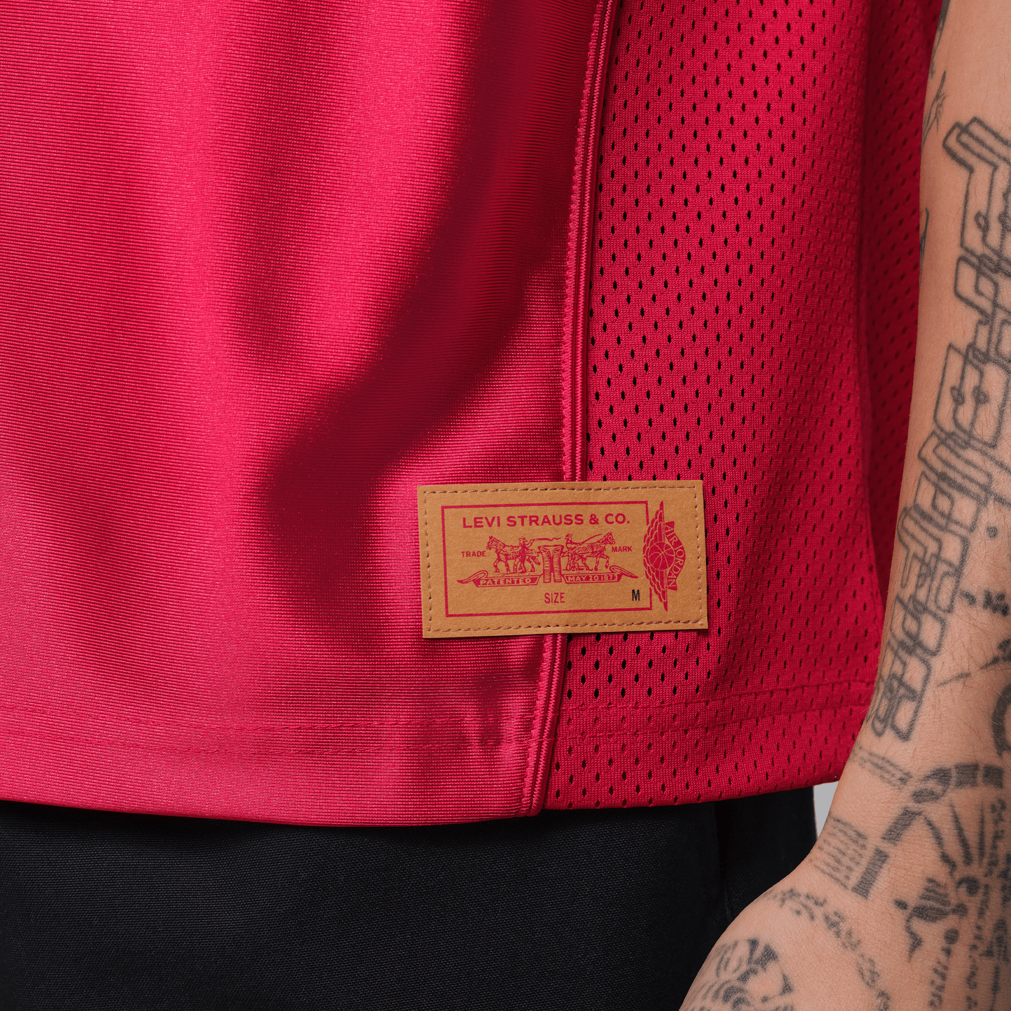 JORDAN X LEVI'S¨ JERSEY