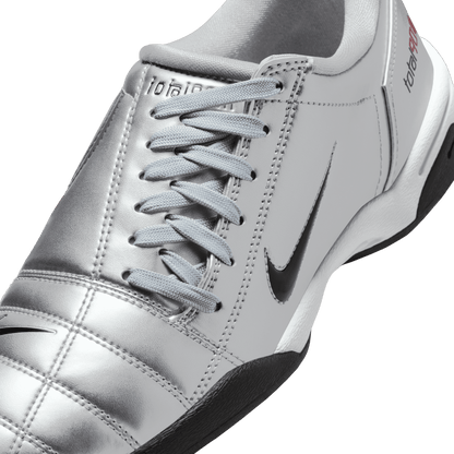 WMNS NIKE T90
