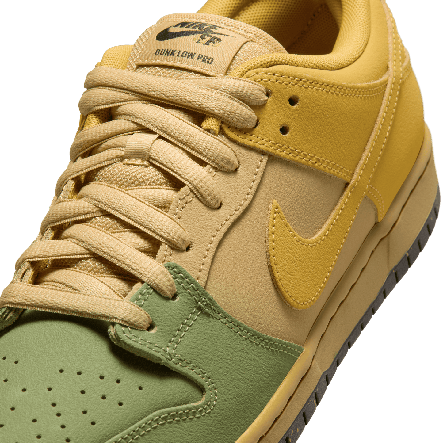 NIKE SB DUNK LOW PRO WC