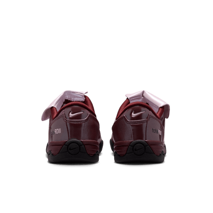 WMNS NIKE T90 SE