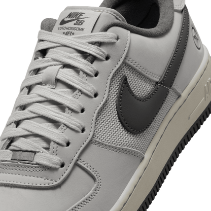NIKE SB AIR FORCE 1 X YUTO
