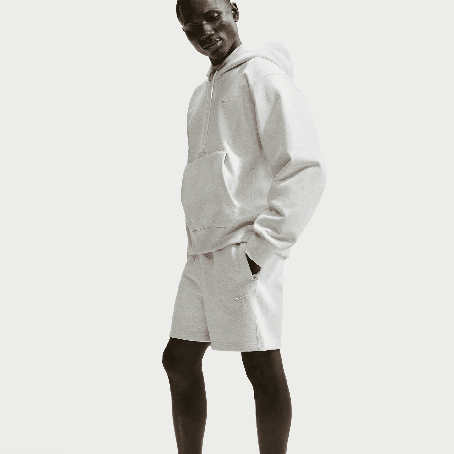 NIKE ENERGY SHORTS