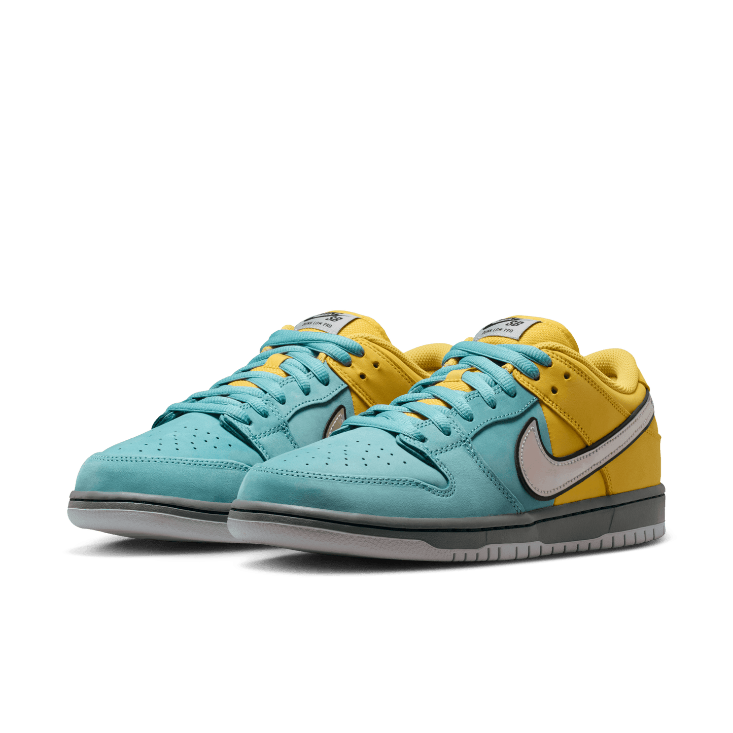 NIKE SB DUNK LOW PRO