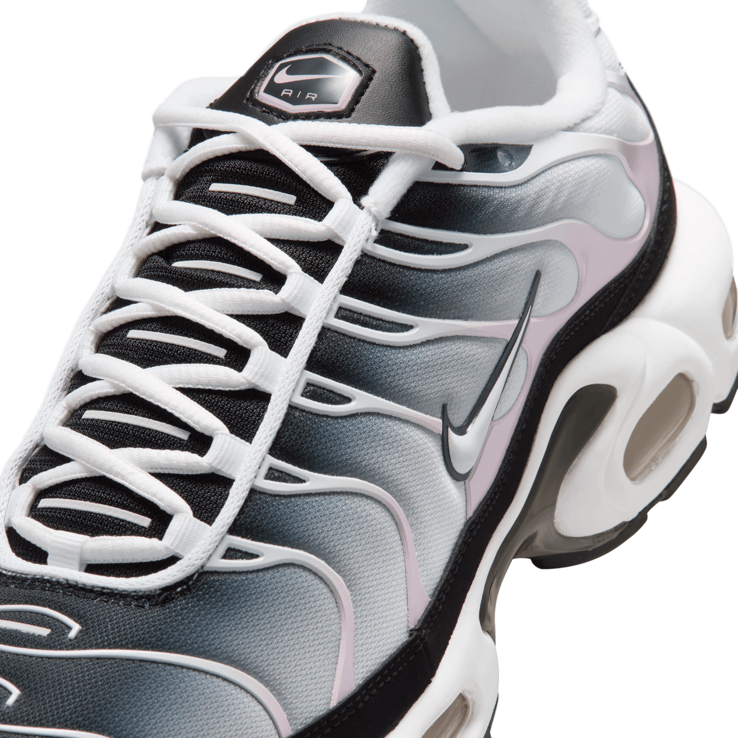NIKE AIR MAX PLUS