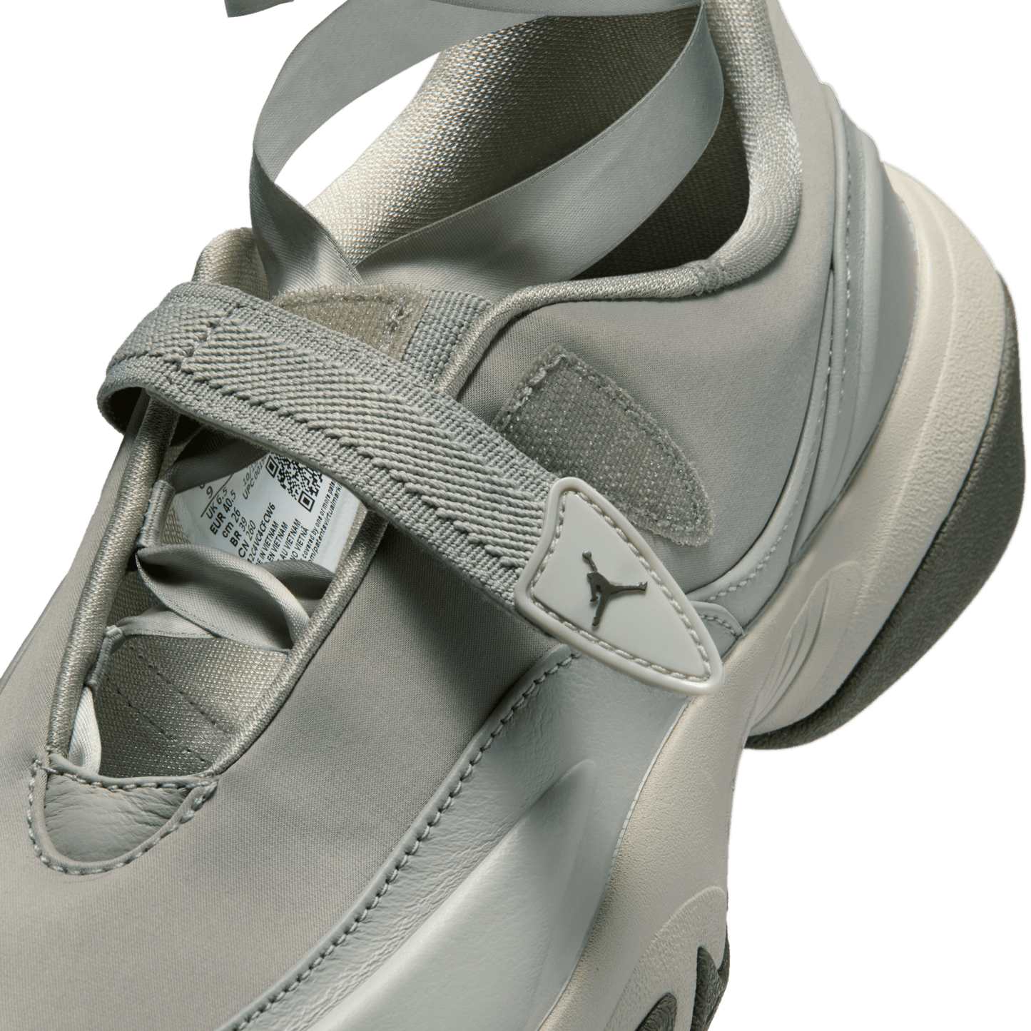 WMNS JORDAN POINTE