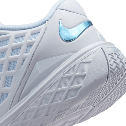 KOBE III LOW PROTRO