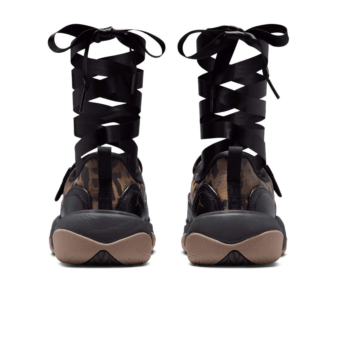 WMNS JORDAN POINTE SE