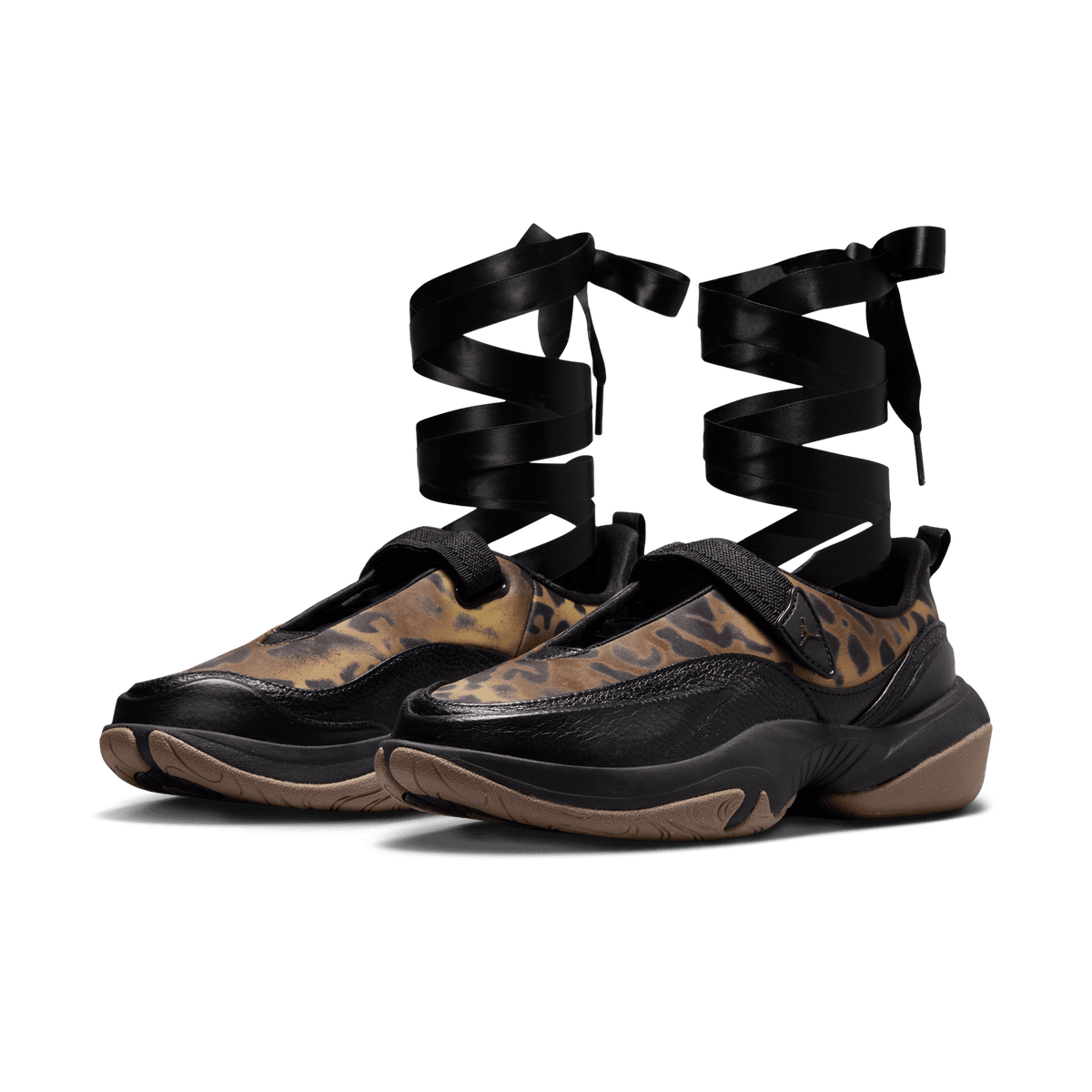 WMNS JORDAN POINTE SE
