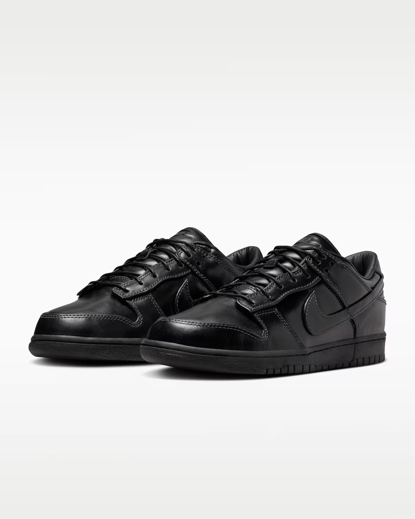 NIKE DUNK LOW RETRO PREMIUM