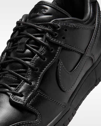 NIKE DUNK LOW RETRO PREMIUM