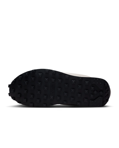 NIKE DAYBREAK SP