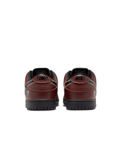 NIKE SB DUNK LOW PRO