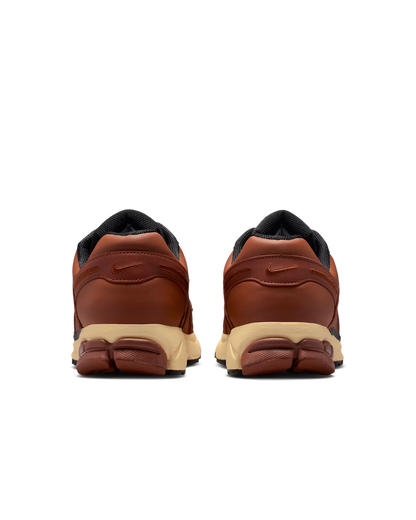 NIKE ZOOM VOMERO 5