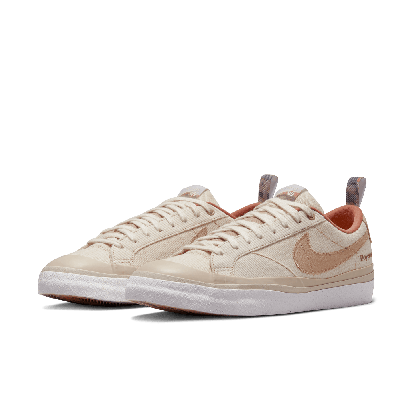 NIKE SB BLAZER LOW QS